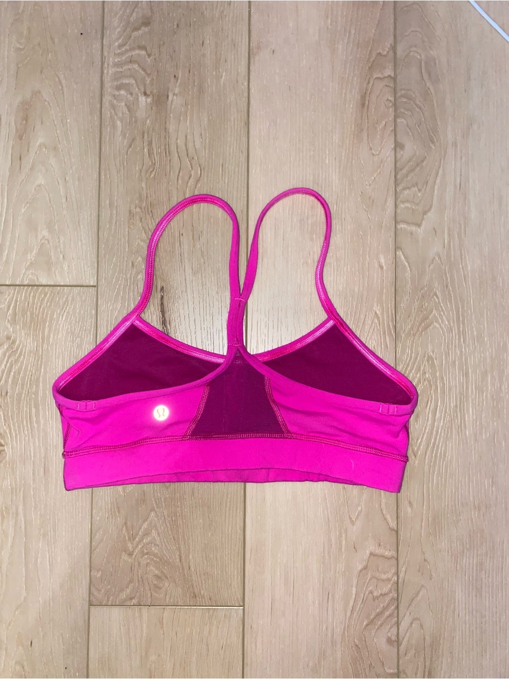 Lululemon sonic pink sports bra